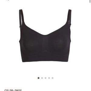 Brand New In Box: Skims Sculpting Bra- SM